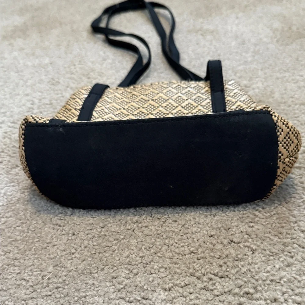 Marlo Vintage Black and Tan Crossbody Bag